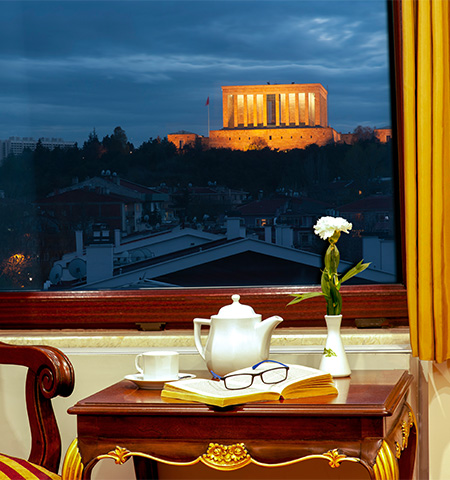 You can stay in our Superior Room,<br> with a view of the Anıtkabir.